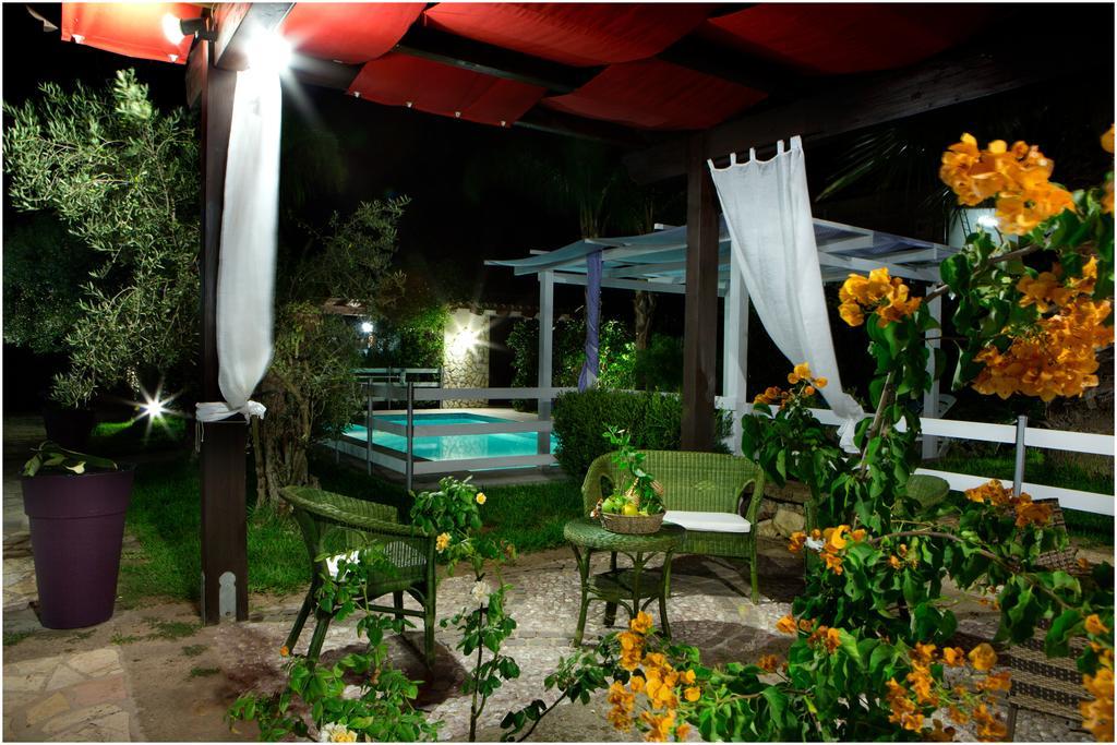 Ai Parchi Dei Parrini Bed and Breakfast Partinico Kamer foto