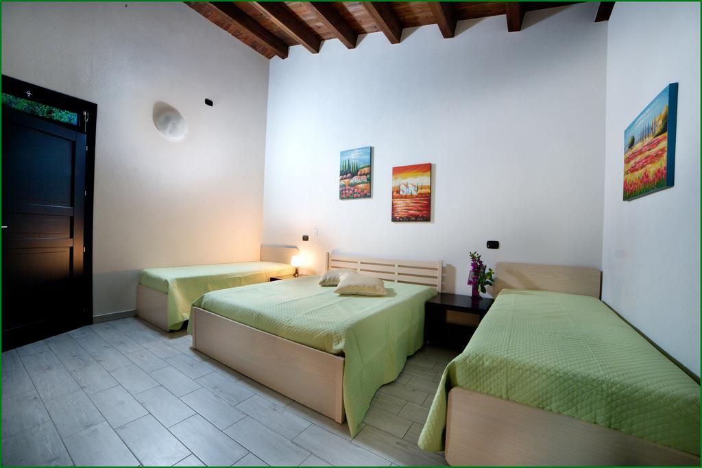 Ai Parchi Dei Parrini Bed and Breakfast Partinico Kamer foto