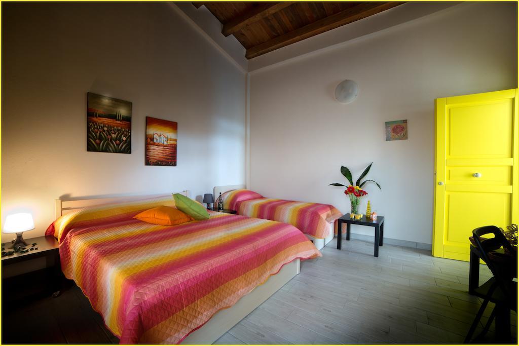 Ai Parchi Dei Parrini Bed and Breakfast Partinico Kamer foto