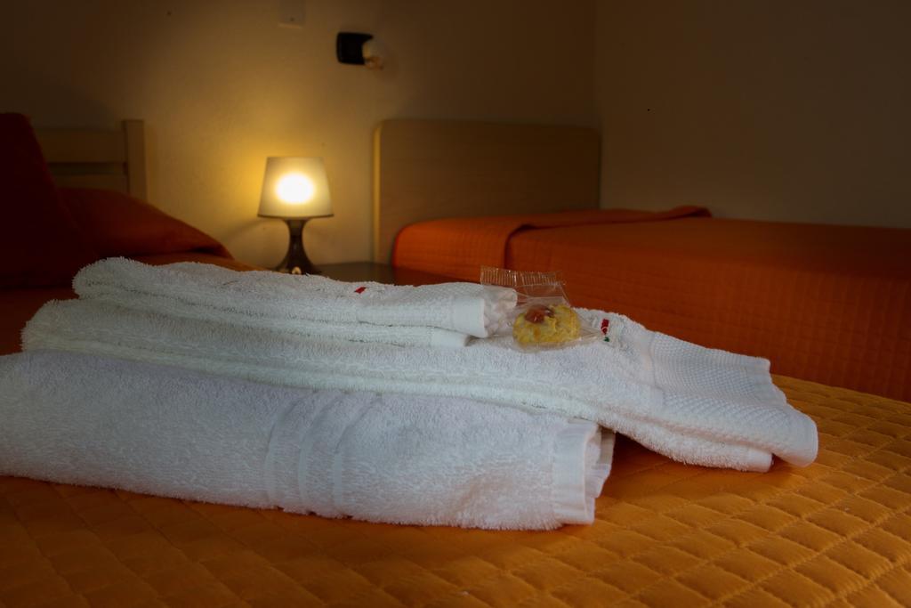 Ai Parchi Dei Parrini Bed and Breakfast Partinico Buitenkant foto